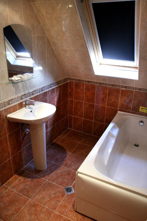 Hotel Mehdjarel Shumen Habitación foto